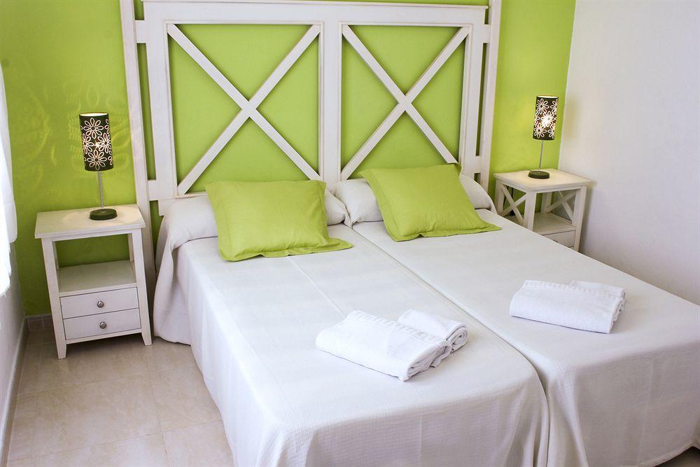 Son Bou Playa Gold By Menorca Vacations Exterior foto